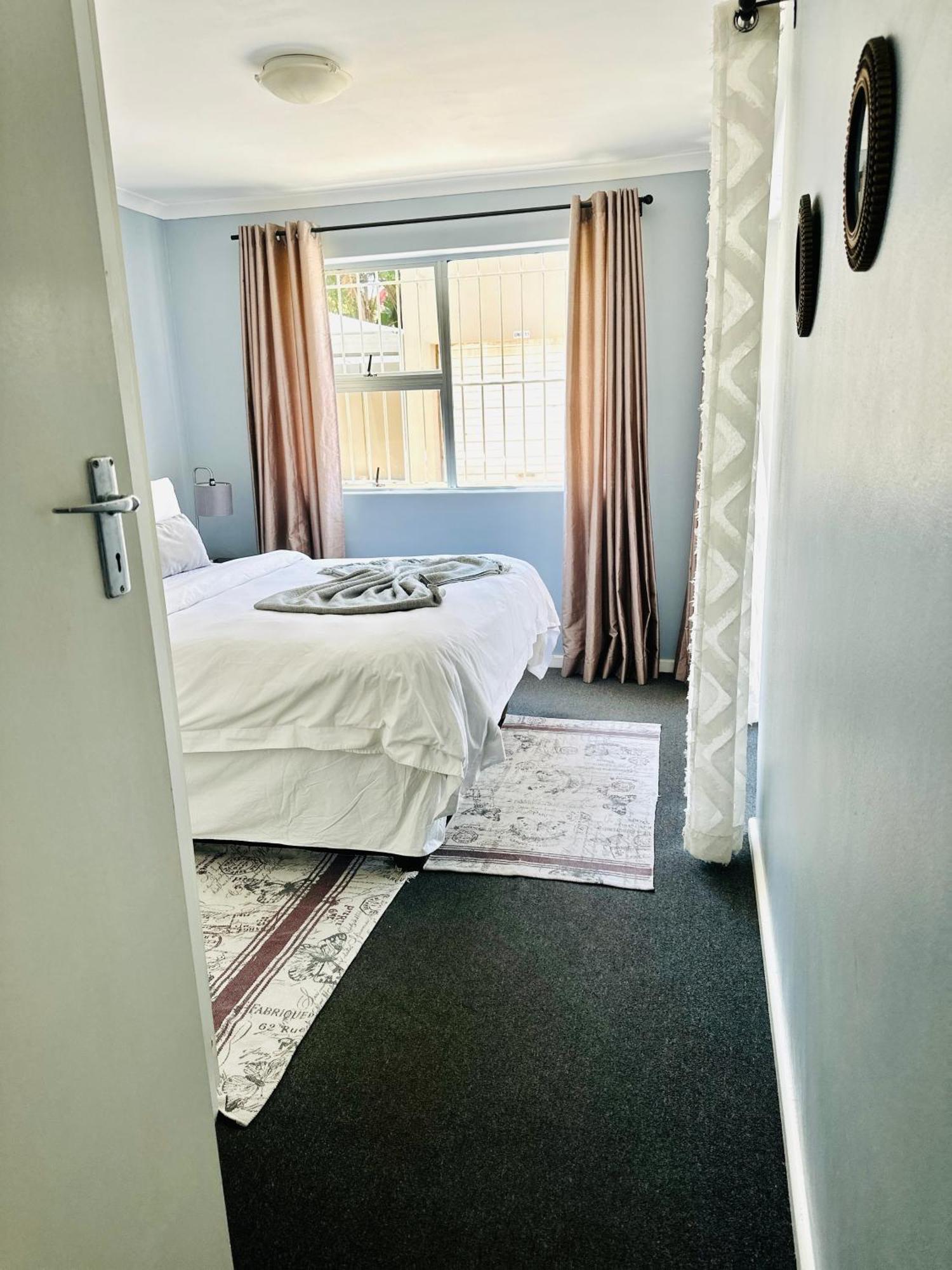 Caline Vip Apartments, Beach Close Bloubergstrand Exterior foto